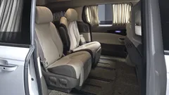 2023 Kia Carnival Gasoline 7-Seater Hi-Limousine — фото 12