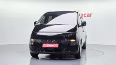 2023 Hyundai Staria Tourer 9-Seater, чёрный — фото 3