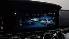 2022 Mercedes-Benz E-Class E450 4MATIC Exclusive, чёрный — фото 18