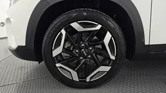 2023 Kia Seltos Gasoline 1.6 Turbo 2WD, белый — фото 5