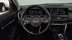 2023 Kia Seltos Gasoline 1.6 Turbo 2WD, белый — фото 17