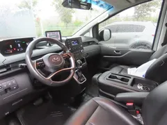 2022 Hyundai Staria Cargo 3-Seater, серебристый — фото 14