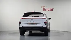 2023 Hyundai Kona Gasoline 1.6 Turbo 2WD, белый — фото 4
