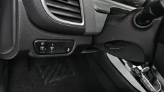 2023 Kia Seltos Gasoline 1.6 Turbo 2WD, белый — фото 19