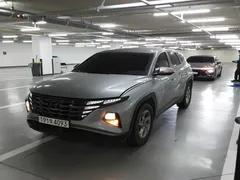 2023 Hyundai Tucson Diesel 2.0 2WD, серо-серебристый — фото 2