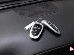 2023 Hyundai Tucson Diesel 2.0 2WD, серо-серебристый — фото 16