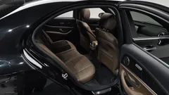 2023 Mercedes-Benz E-Class E250 AMG Line, чёрный — фото 12