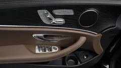 2023 Mercedes-Benz E-Class E250 AMG Line, чёрный — фото 18