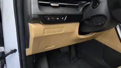2023 Kia Carnival Gasoline 9-Seater Prestige, белый — фото 18