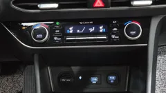 2022 Hyundai Sonata 2.0, белый — фото 17