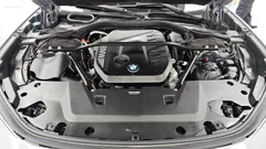 2023 BMW 7-Series 740d xDrive M Sport, серо-серебристый — фото 6