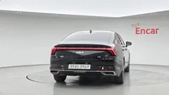 2023 Kia K8 Signature, чёрный — фото 4