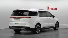 2023 Kia Carnival Diesel 9-Seater Signature, белый — фото 2