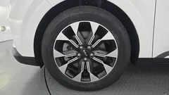 2023 Kia Carnival Diesel 9-Seater Signature, белый — фото 5