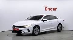 2023 Kia K5 Trendy, белый — фото 1