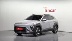 2023 Hyundai Kona Inspiration, серо-серебристый — фото 1