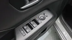 2023 Hyundai Kona Inspiration, серо-серебристый — фото 13