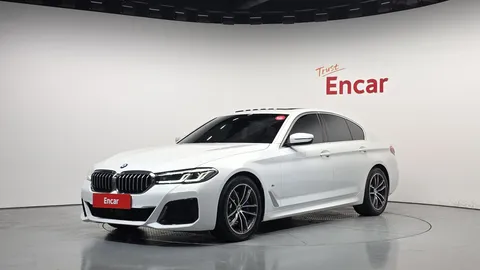 2023 BMW 5-Series 520i M Sport