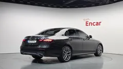 2022 Mercedes-Benz E-Class E220d 4MATIC AMG Line, серый — фото 2