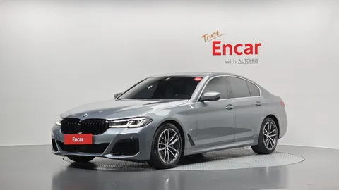 2023 BMW 5-Series 520i M Sport