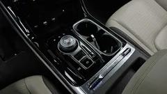 2023 Kia Carnival Gasoline 9-Seater Hi-Limousine, белый — фото 9