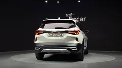2023 Kia Seltos Gasoline 1.6 Turbo 2WD, белый — фото 4