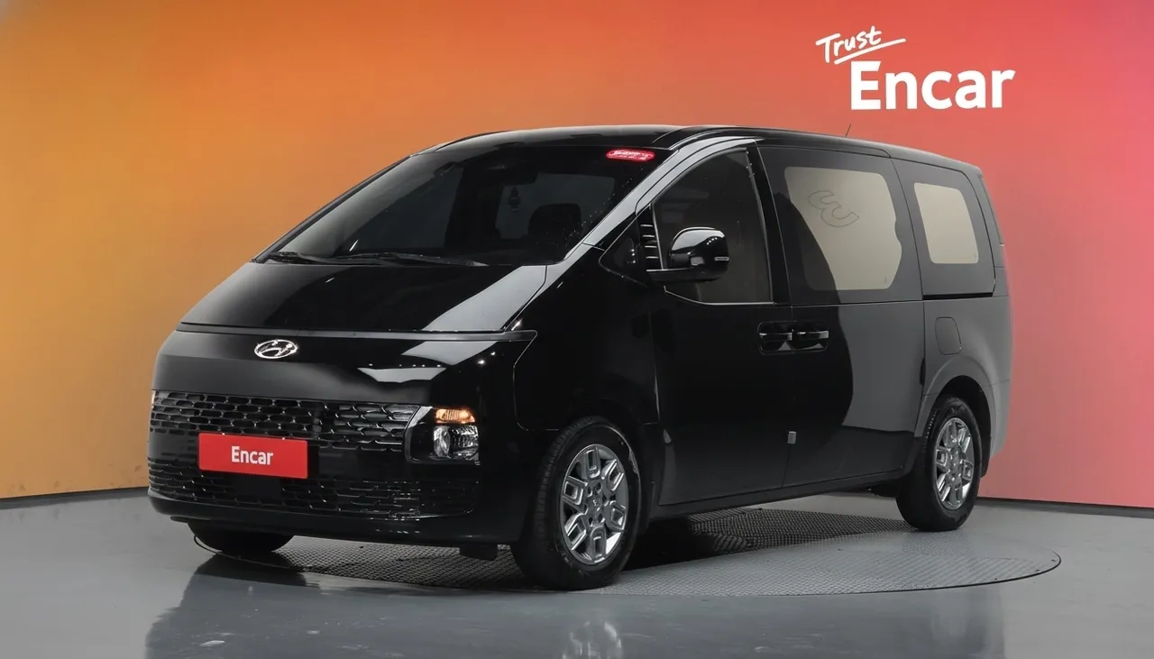 2023 Hyundai Staria Cargo 5-Seater