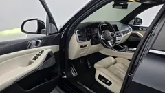 2022 BMW X5 M50i, чёрный — фото 10