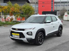2023 Chevrolet Trailblazer 1.3 Turbo 2WD, белый — фото 1