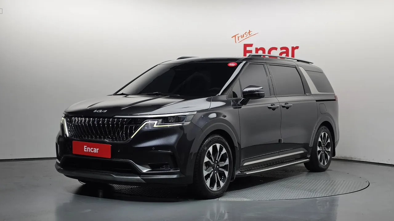 2023 Kia Carnival Diesel 7-Seater Outdoor