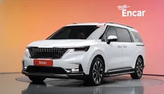 2023 Kia Carnival Gasoline 9-Seater Signature, белый — фото 1