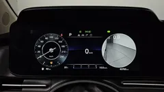 2023 Kia Carnival Gasoline 9-Seater Signature, белый — фото 8