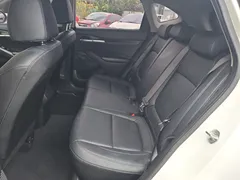 2023 Kia Seltos Gasoline 1.6 Turbo 2WD, белый — фото 16