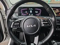 2023 Kia Seltos Gasoline 1.6 Turbo 2WD, белый — фото 20