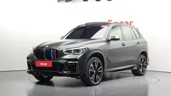 2022 BMW X5 M50i, 연두색 — фото 11