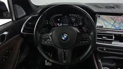 2022 BMW X5 M50i, 연두색 — фото 17