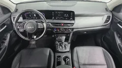 2023 Kia Seltos Gasoline 1.6 Turbo 2WD, белый — фото 7