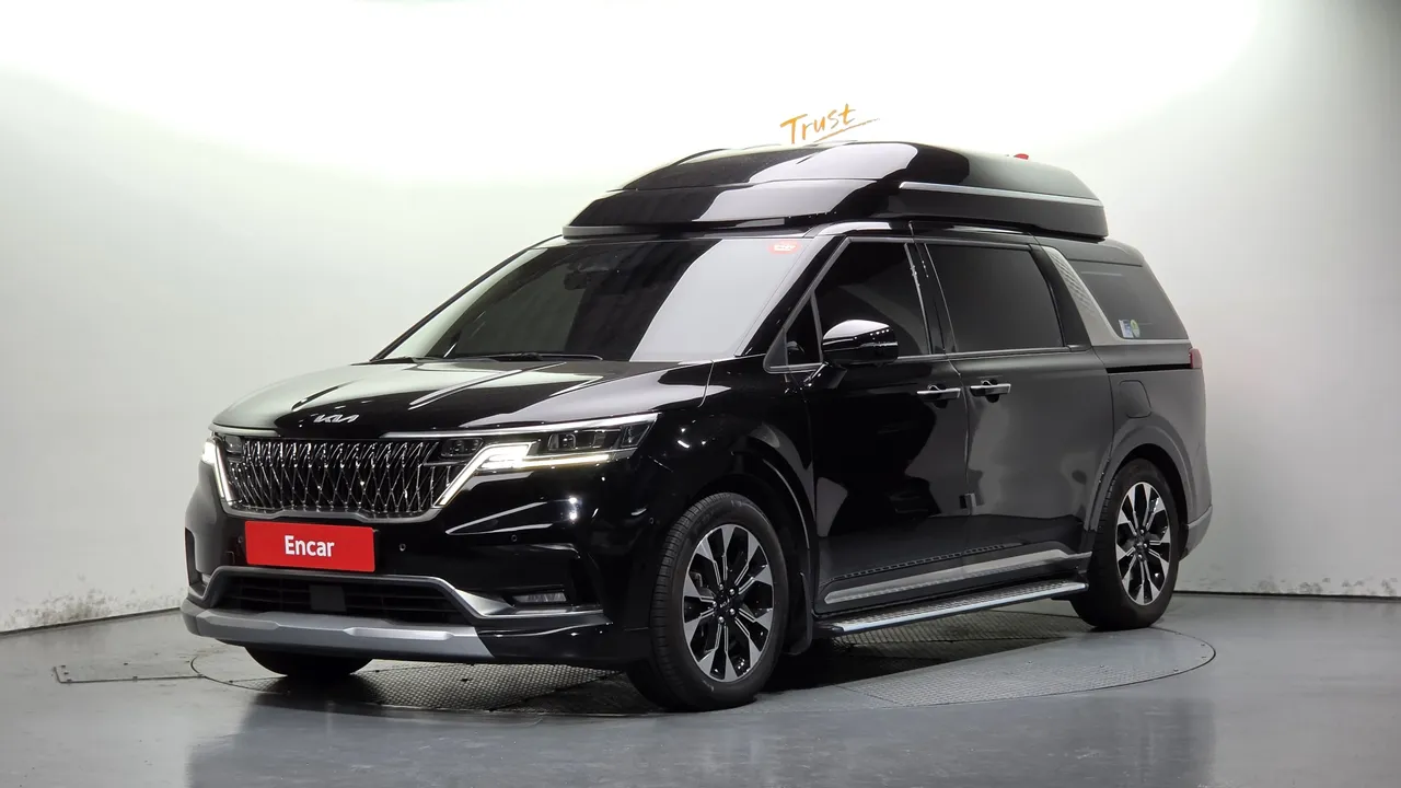 2022 Kia Carnival Diesel 7-Seater Hi-Limousine