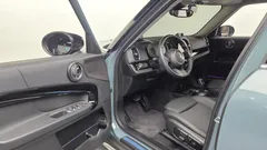 2023 Mini Countryman Classic Plus Launch Pack, светло-серебристый — фото 10