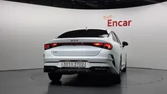 2022 Kia K5 2.0, белый — фото 4