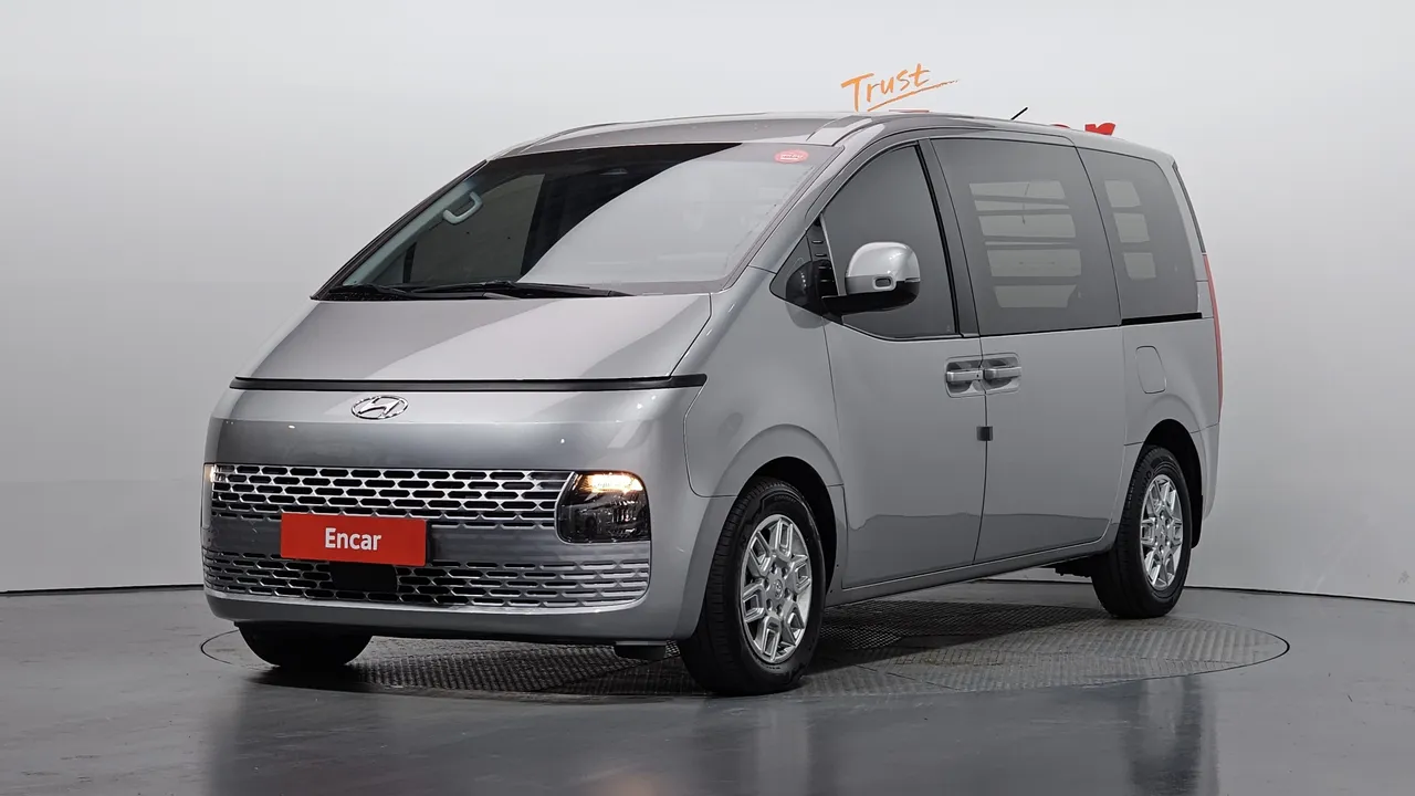 2022 Hyundai Staria Cargo 3-Seater