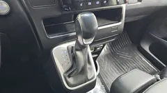 2022 Hyundai Staria Cargo 3-Seater, серо-серебристый — фото 9
