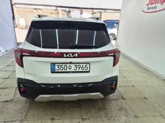 2024 Kia Seltos Gasoline 1.6 Turbo 2WD, перламутровый — фото 4