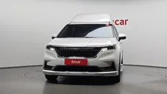 2023 Kia Carnival Gasoline 7-Seater Hi-Limousine, белый — фото 3