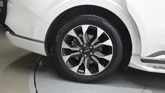 2023 Kia Carnival Gasoline 7-Seater Hi-Limousine, белый — фото 5