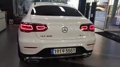 2023 Mercedes-Benz GLC-Class GCL300 4MATIC Coupe, белый — фото 4