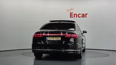 2021 Audi A8 55 TFSI Quattro LWB, чёрный — фото 4