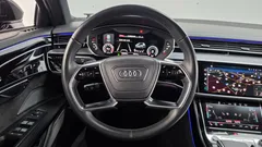2021 Audi A8 55 TFSI Quattro LWB, чёрный — фото 13