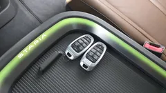 2022 Hyundai Staria 4WD Lounge 9-Seater, чёрный — фото 15