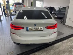 2022 BMW Gran Turismo 620d Luxury, белый — фото 3